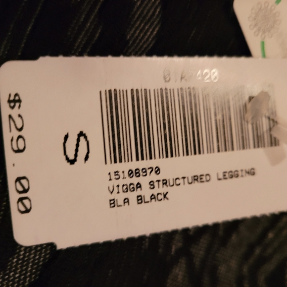 ONLY NWT Printed Leggings, stretchy. - Picture 4 of 12